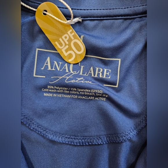 Ana Clare Active Polo Top - Picture 4 of 4